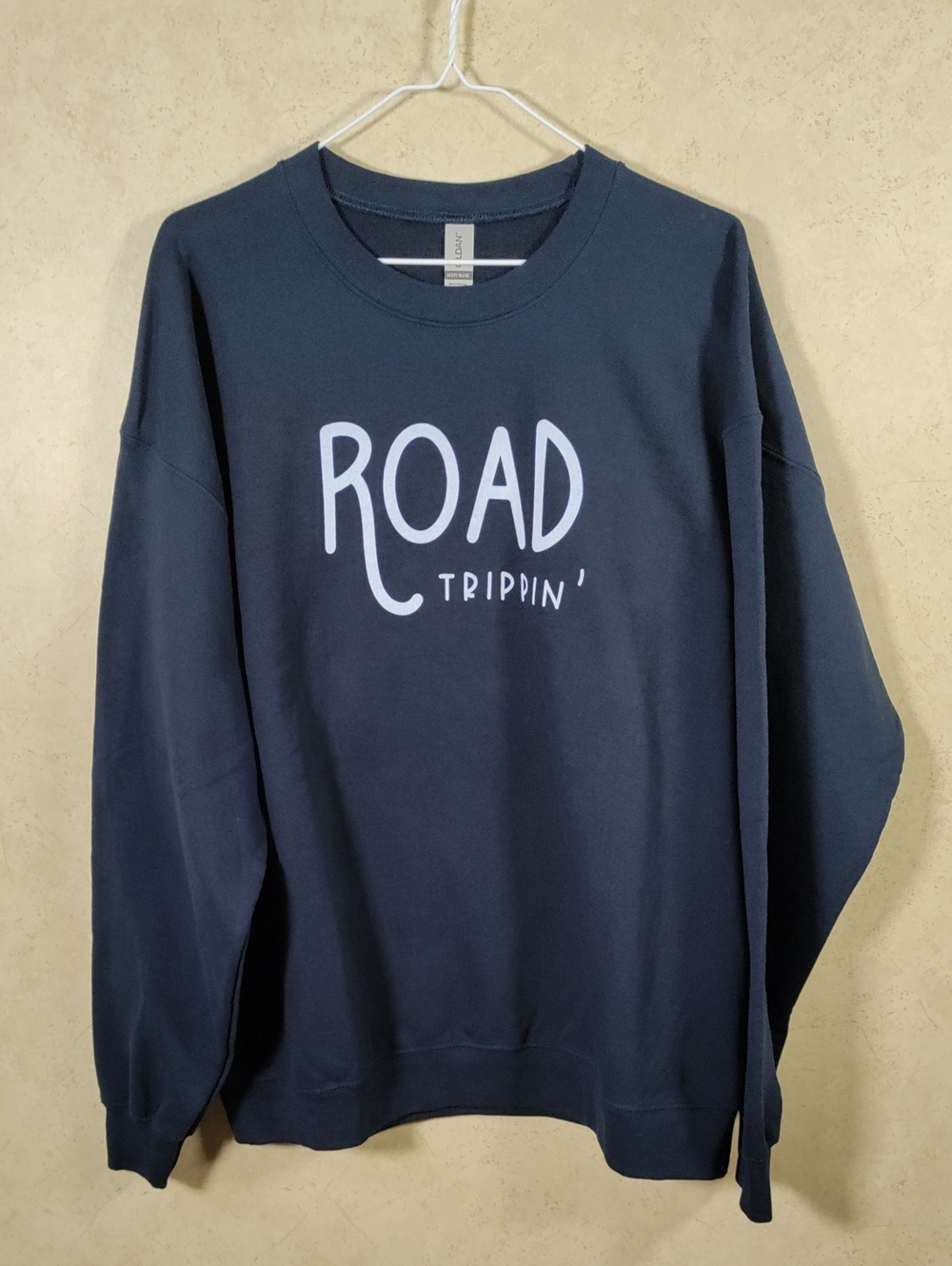 J184 Gildan Navy Blue "Road Trippin" Crewneck Sweatshirt XL